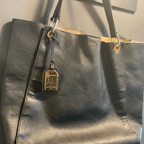 Ralph Lauren hand bag, - Picture 3 of 3